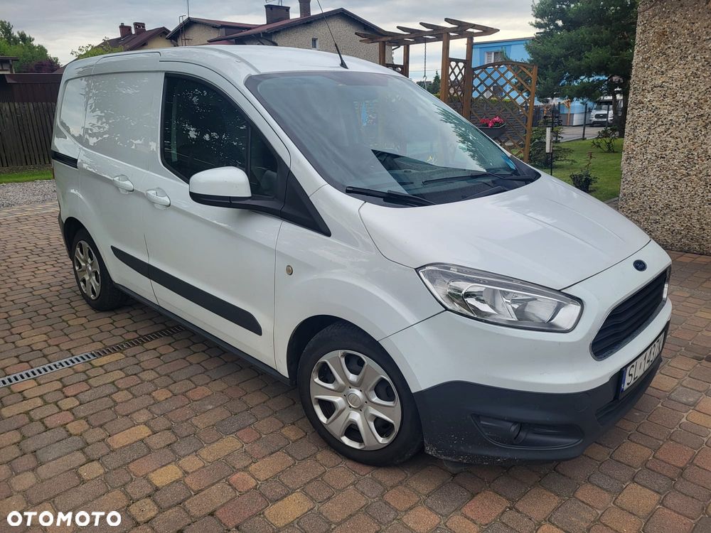 Ford Transit courier - 1