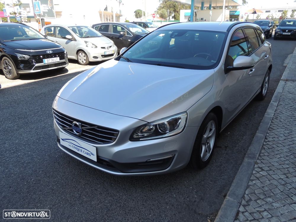 Volvo V60 D3 Geartronic Business Edition - 4
