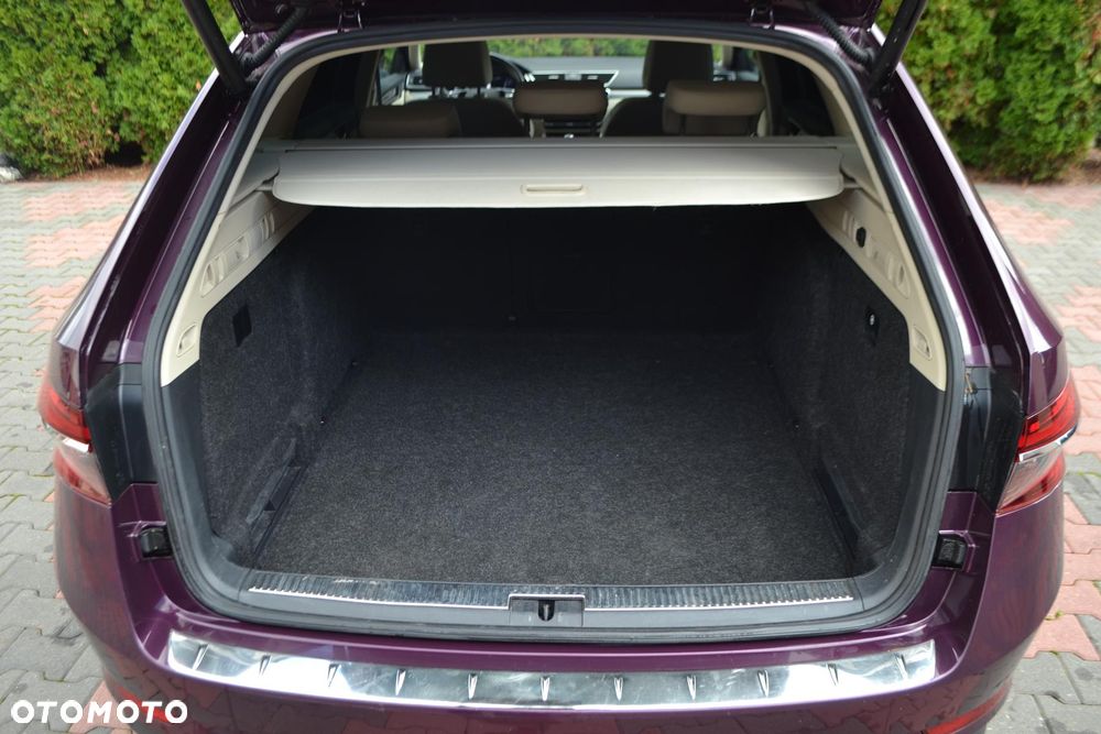Skoda Superb 2021 photo 5
