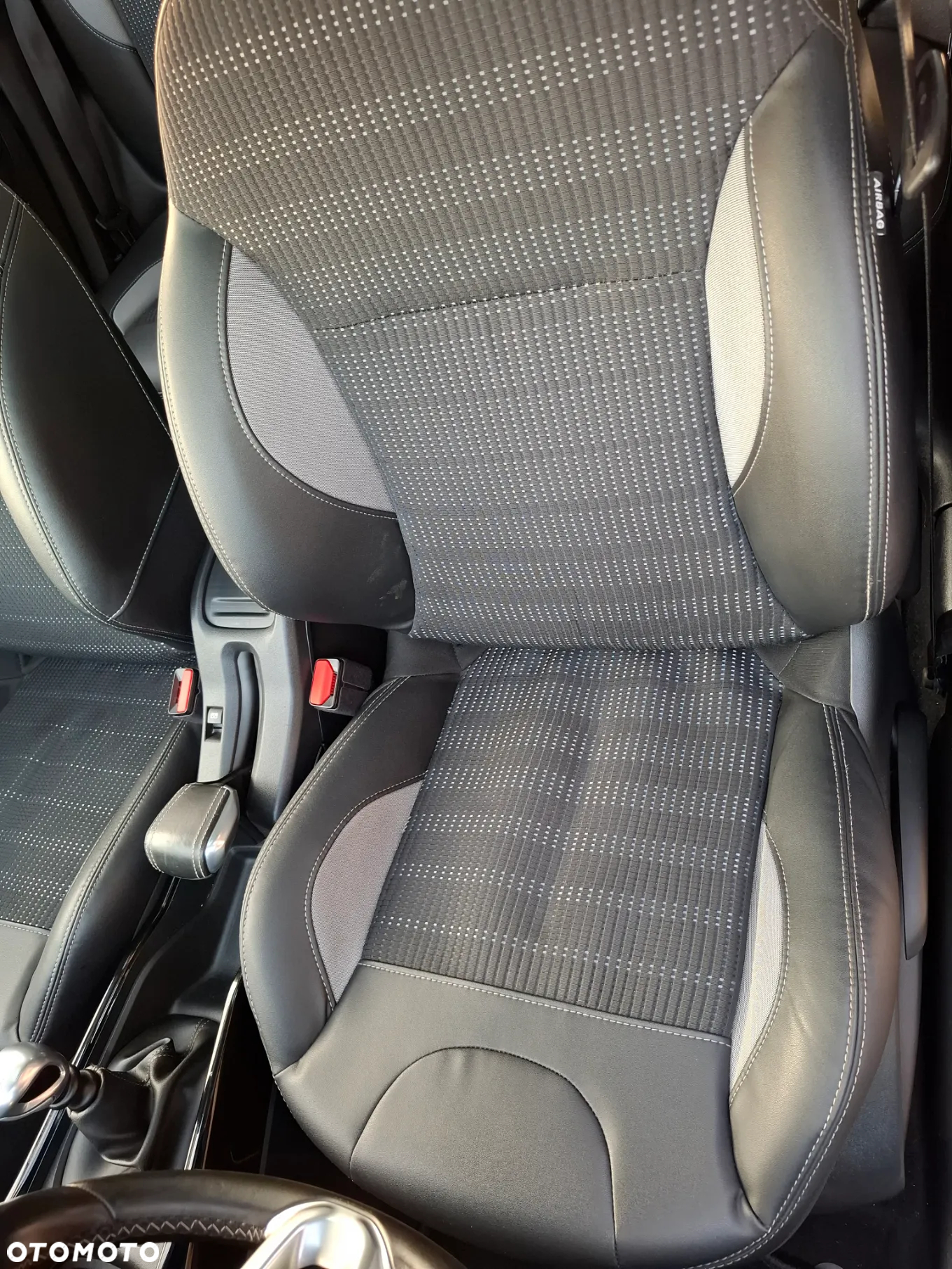 Peugeot 2008 1.6 BlueHDi Allure - 29