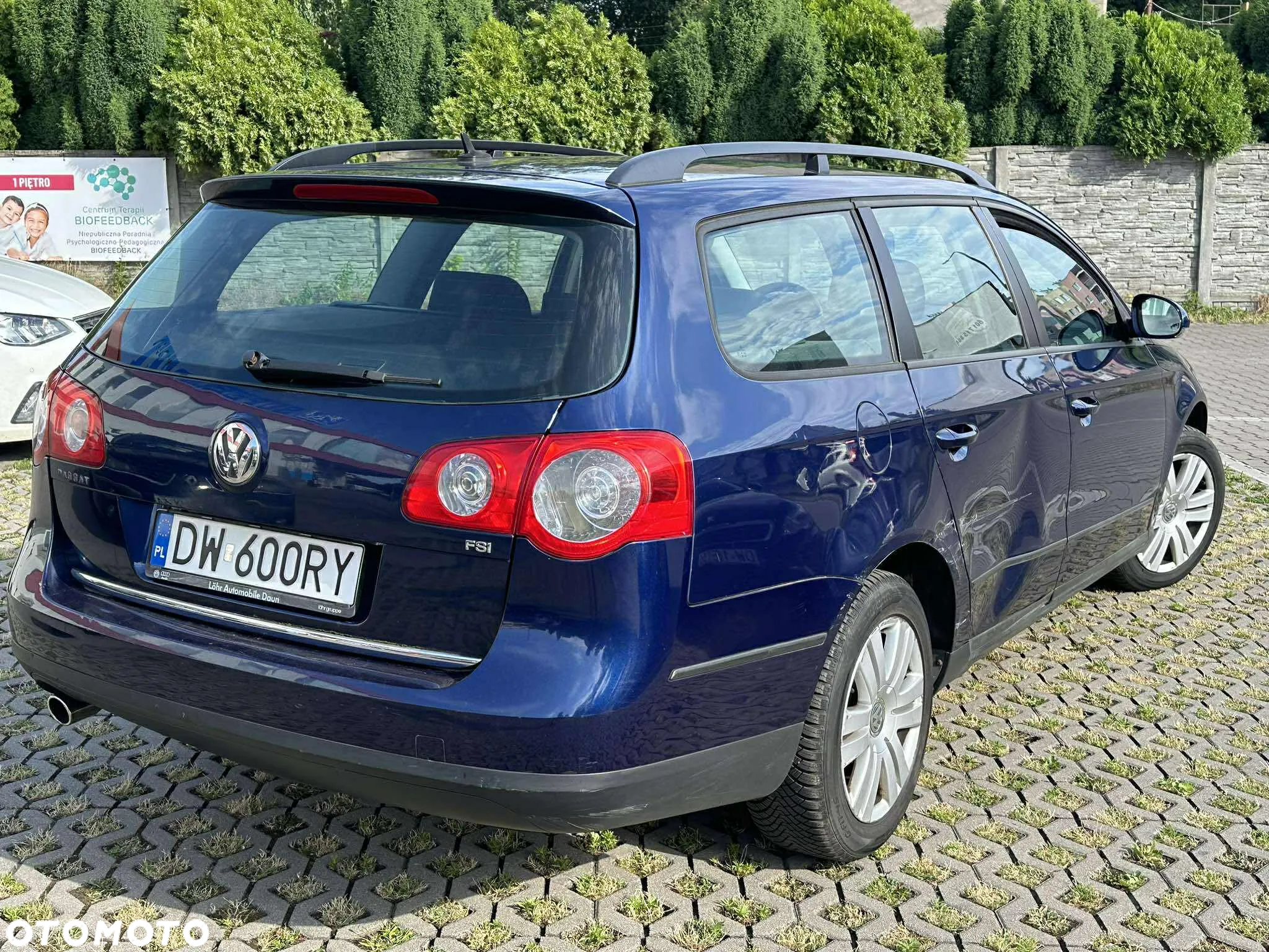 Volkswagen Passat 1.6 FSI Comfortline - 3