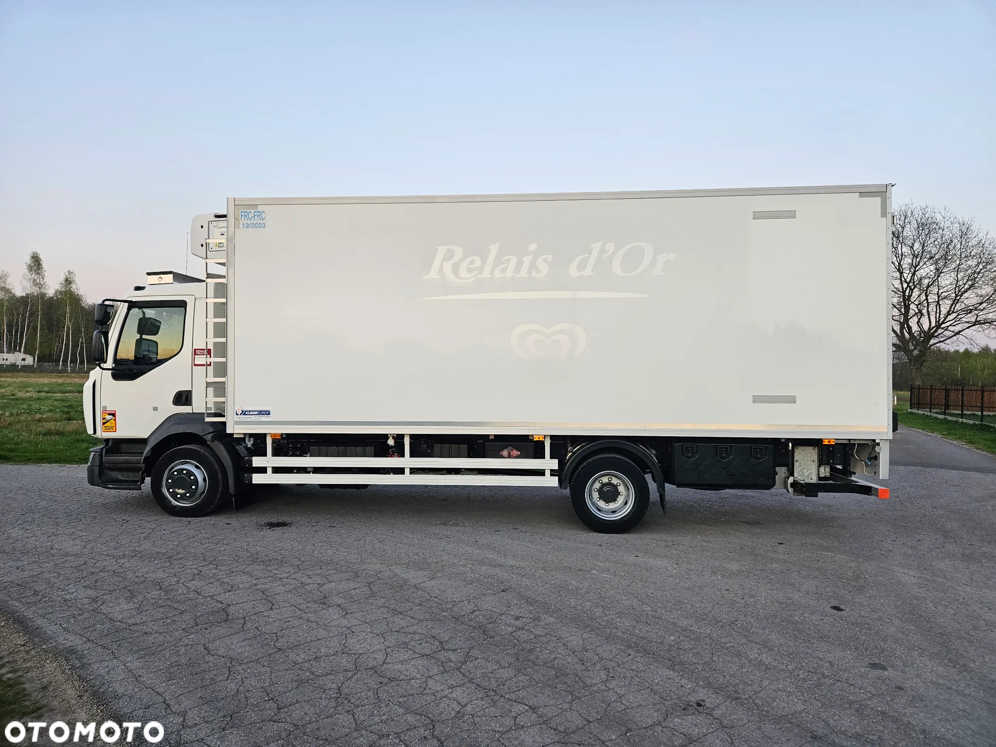 Renault D12.240*CHŁODNIA*WINDA*Niski Przebieg 150 000KM* - 6