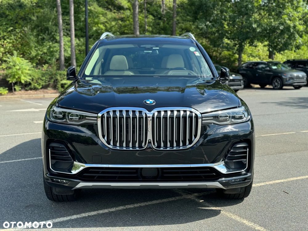 BMW X7 xDrive40i - 2