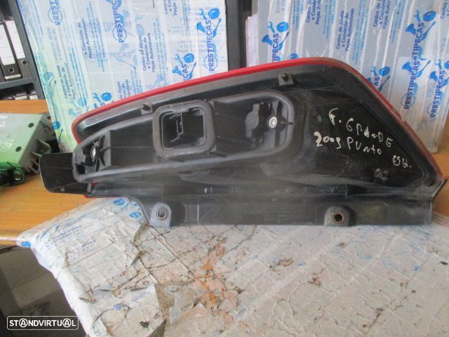 Farol Tras 51701589 FIAT GRANDE PUNTO 2009 ESQ AL - 3