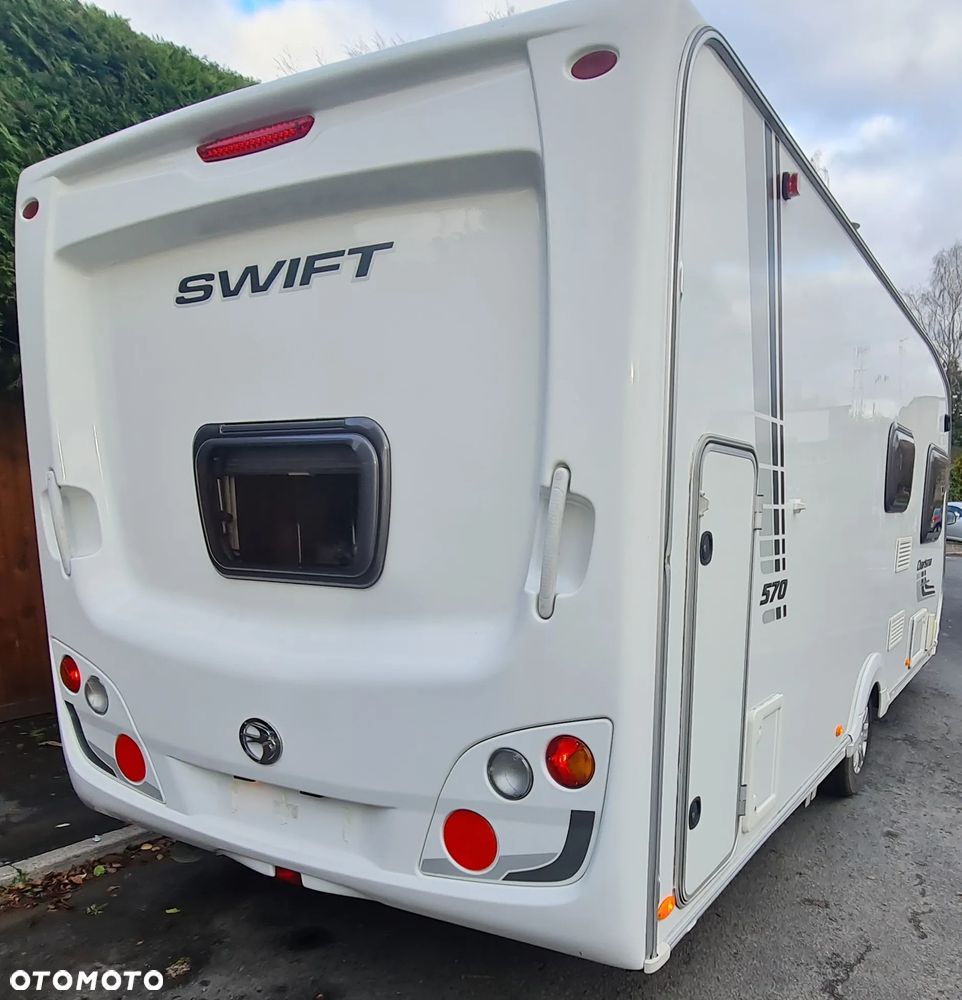 SWIFT Charisma - 4