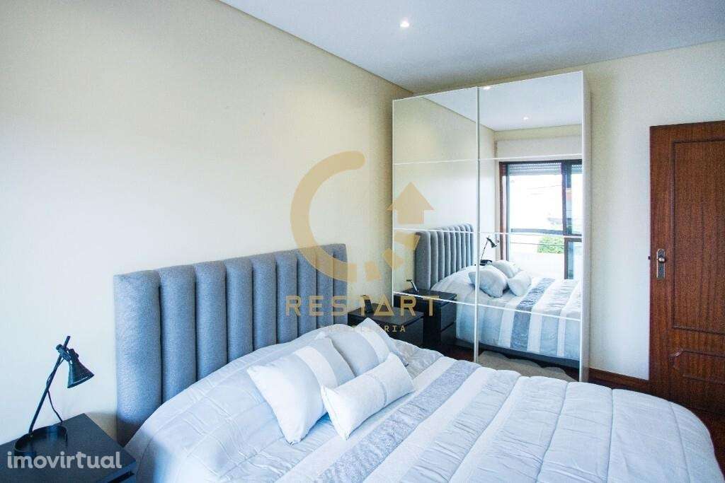 Duplex T2+2 com garagem e varanda, pronto a habitar, luz norte/sul e á - Grande imagem: 3/31