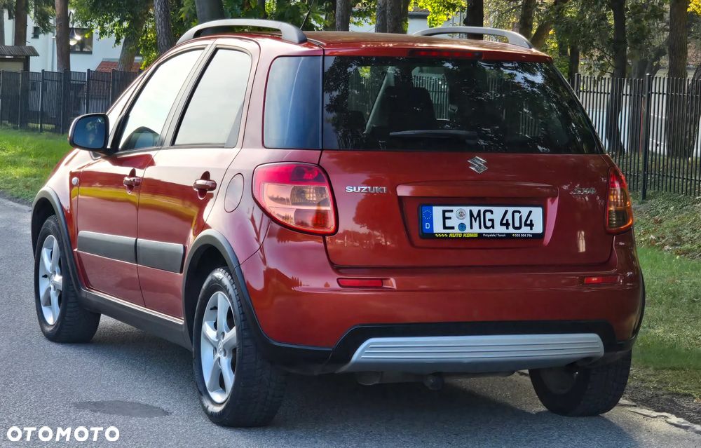 Suzuki SX4 - 5
