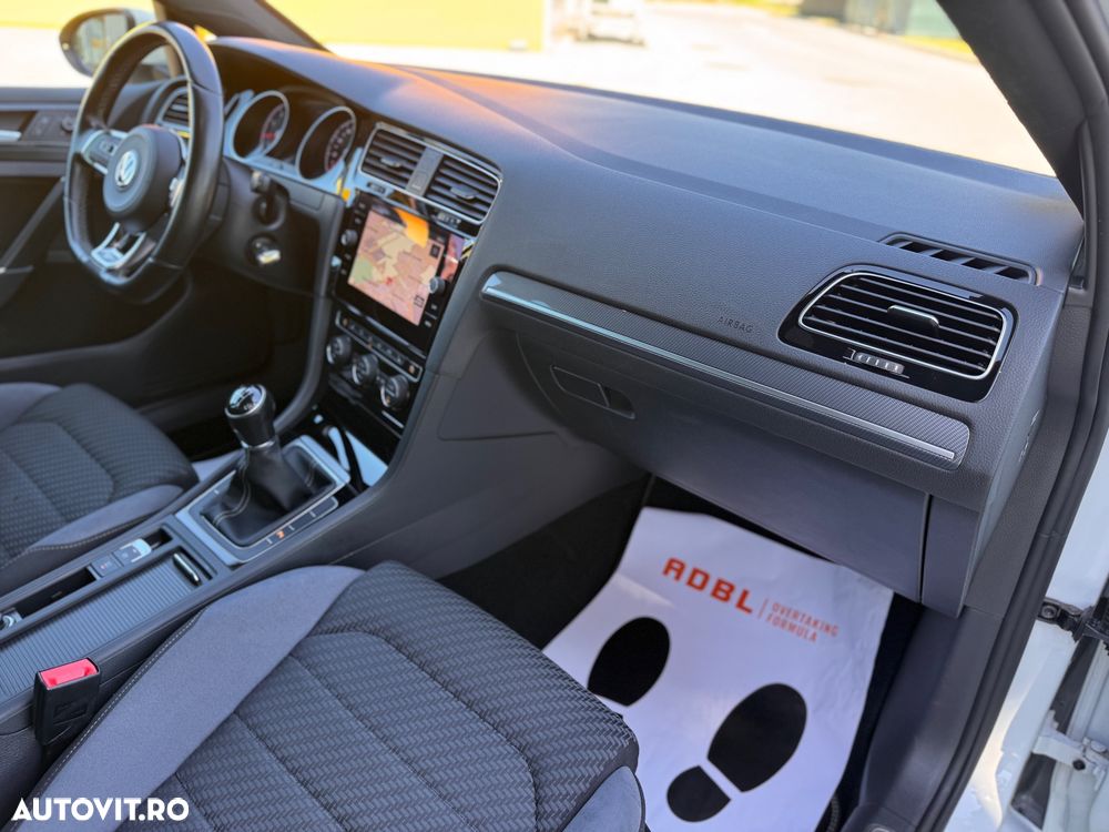 Volkswagen Golf 1.5 TSI OPF R-Line - 14