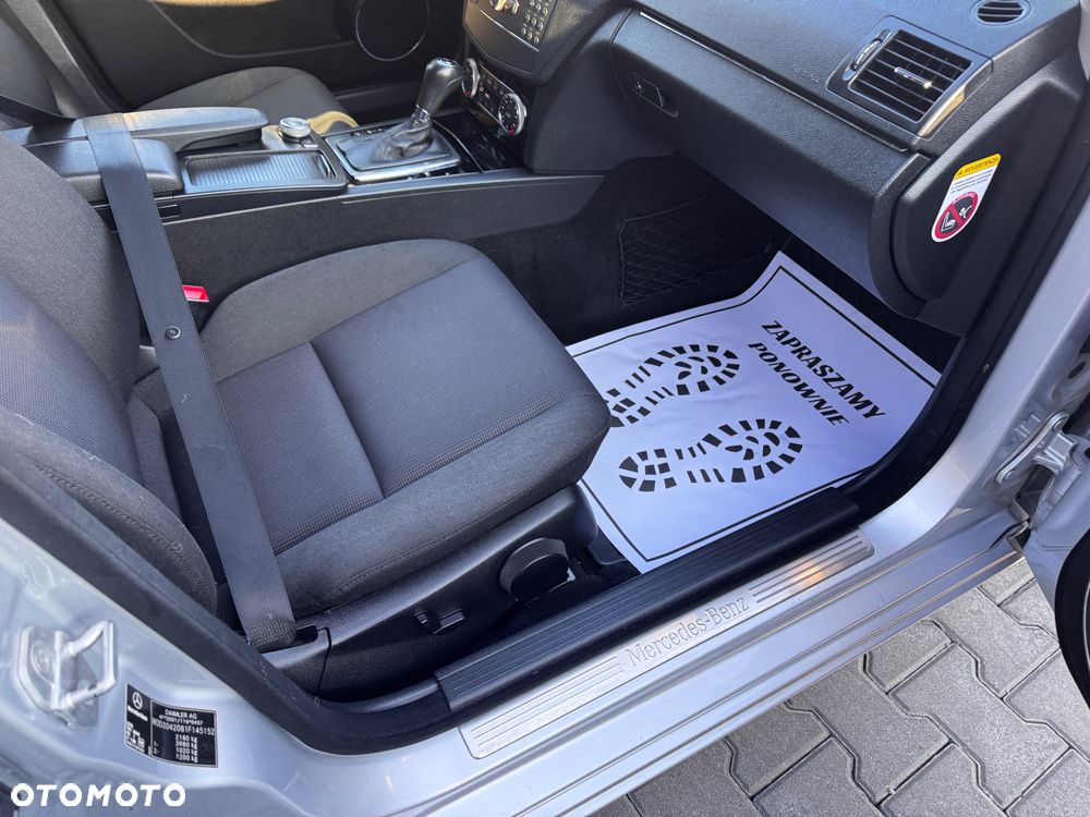 Mercedes-Benz Klasa C 220 CDI DPF Automatik Elegance - 13