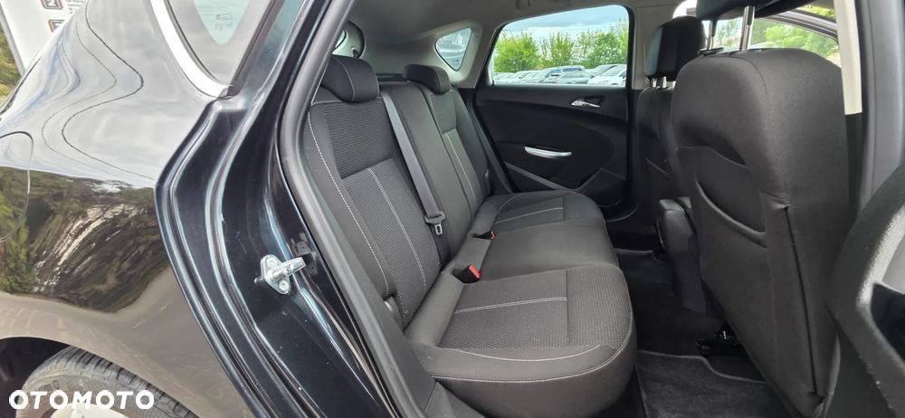 Opel Astra 1.4 Turbo Active - 34