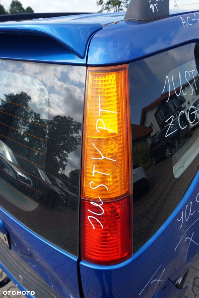 LAMPA TYLNA PRAWA JUSTY III G3X  SUBARU 2003-2007 - 1