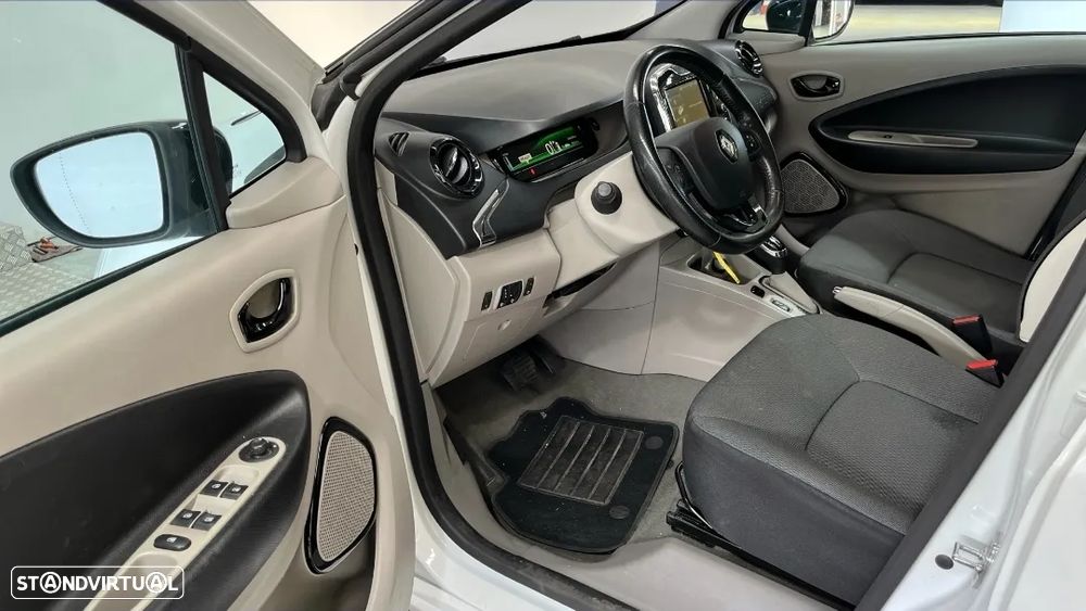 Renault Zoe - 13