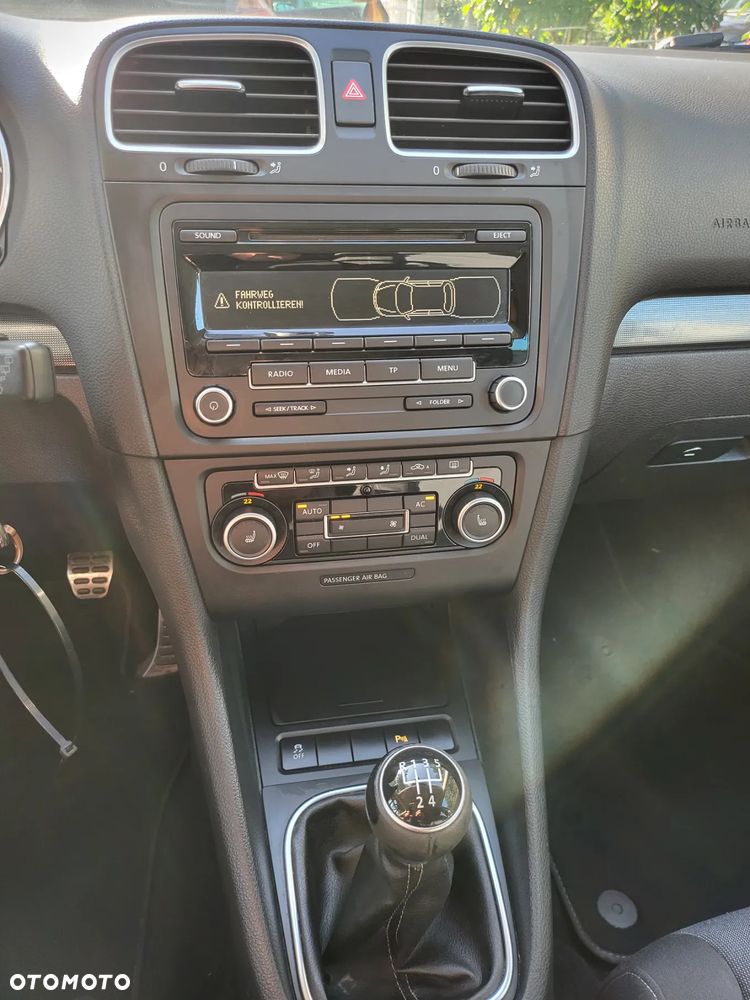 Volkswagen Golf 1.6 TDI (BlueMotion Technology) Comfortline - 8