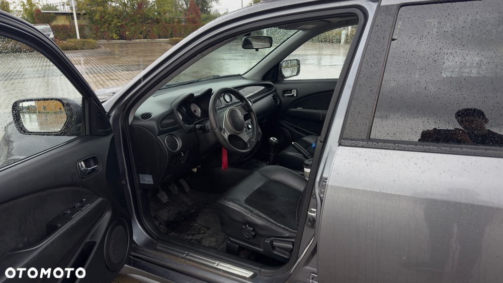 Mitsubishi Outlander 2.0 Turbo - 5