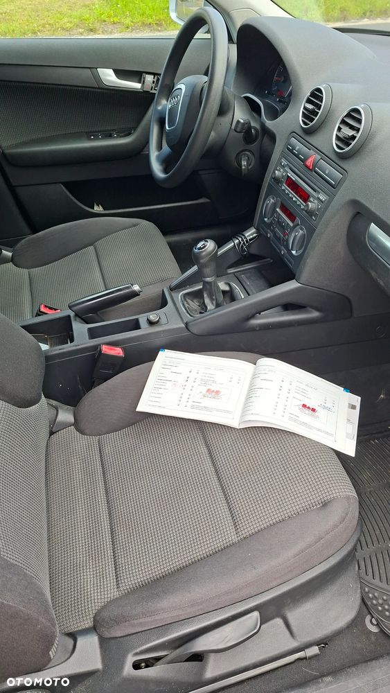 Audi A3 Sportback 1.6 Attraction - 7