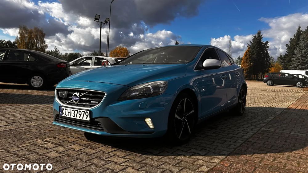 Volvo V40 D4 Drive-E R-Design Summum - 2