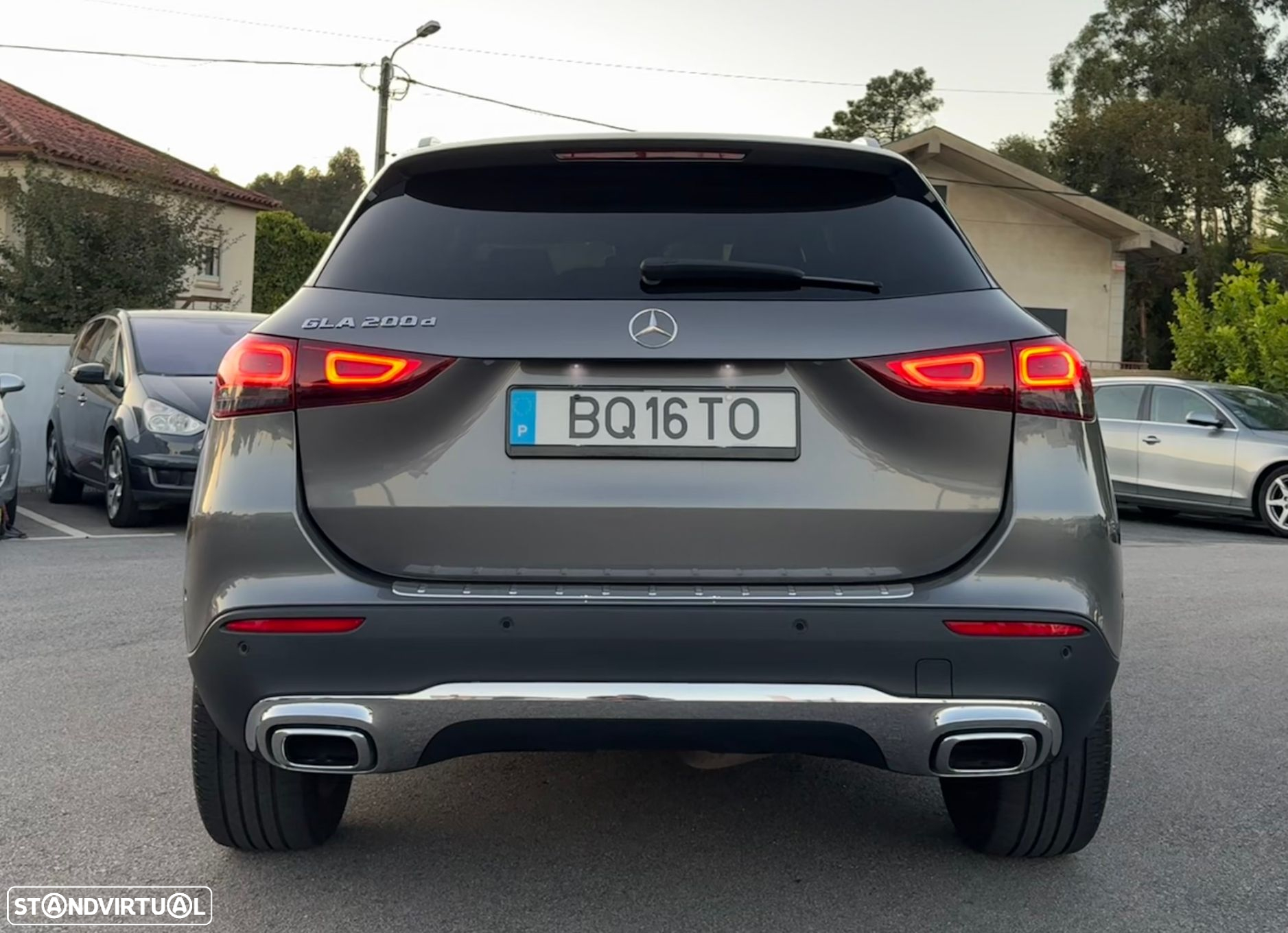Mercedes-Benz GLA 200 d Progressive - 12
