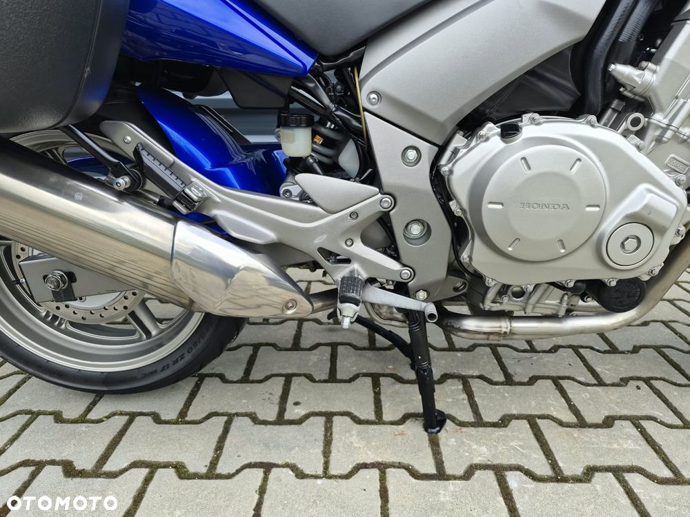 Honda CBF - 25