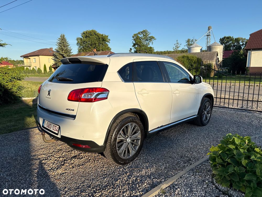 Peugeot 4008 - 5