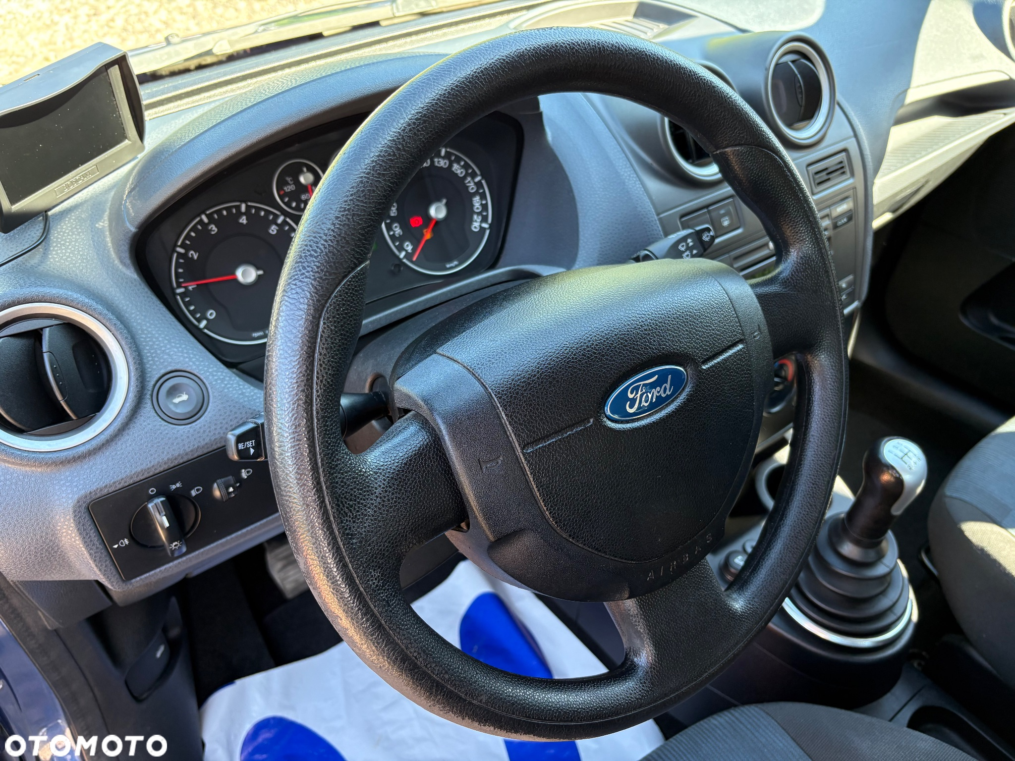 Ford Fiesta 1.4 Ambiente - 14