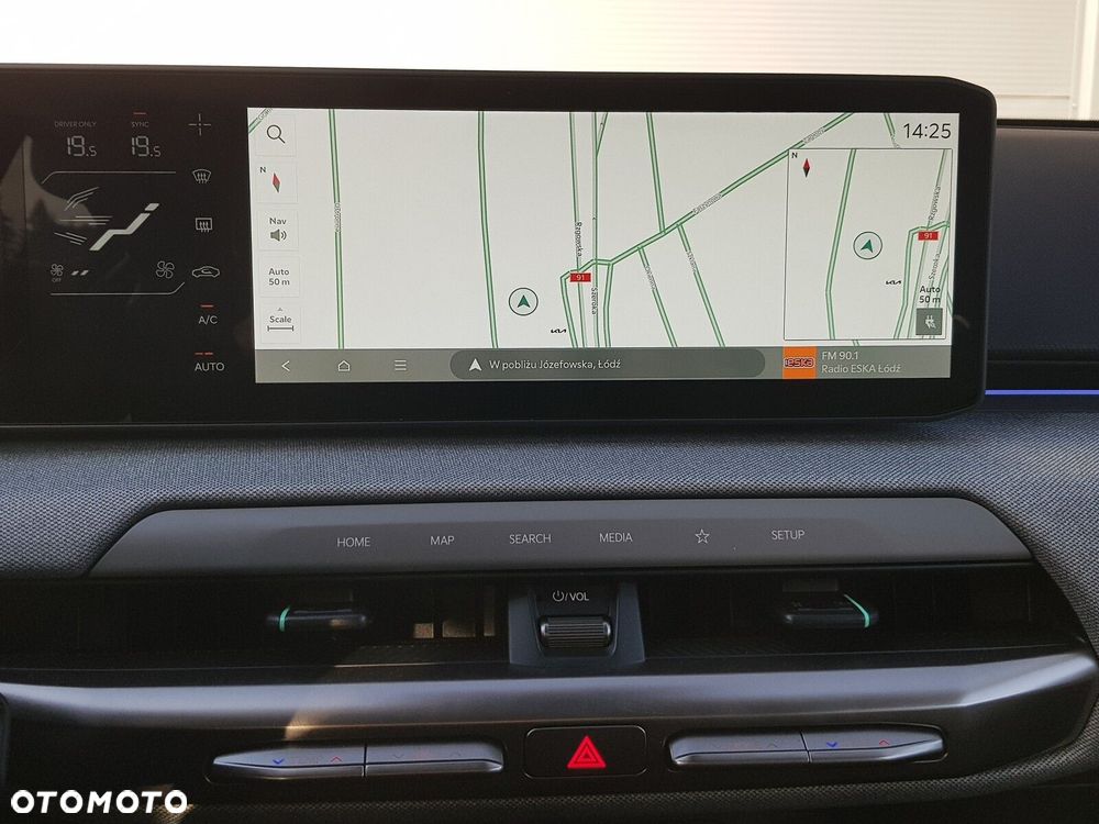 Kia EV4 81.4kWh Business Line - 21