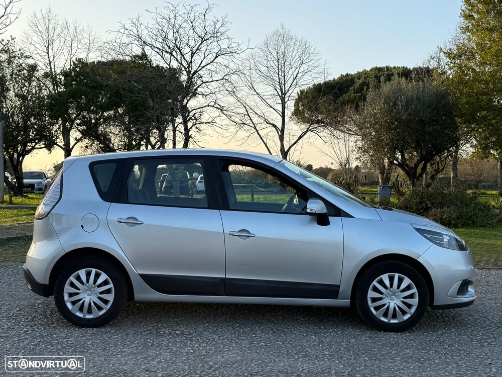 Renault Scénic Energy dCi 110 S&S Paris - 12