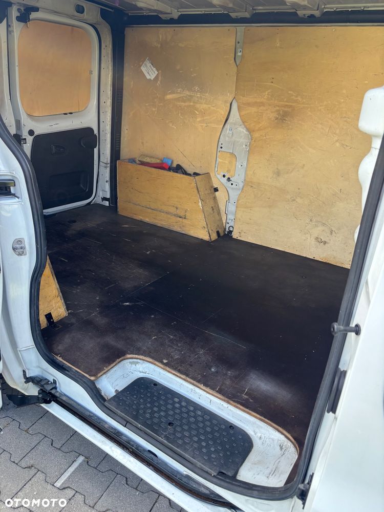 Renault Trafic - 11