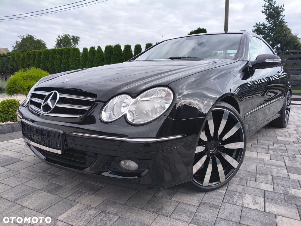 Mercedes-Benz CLK - 40