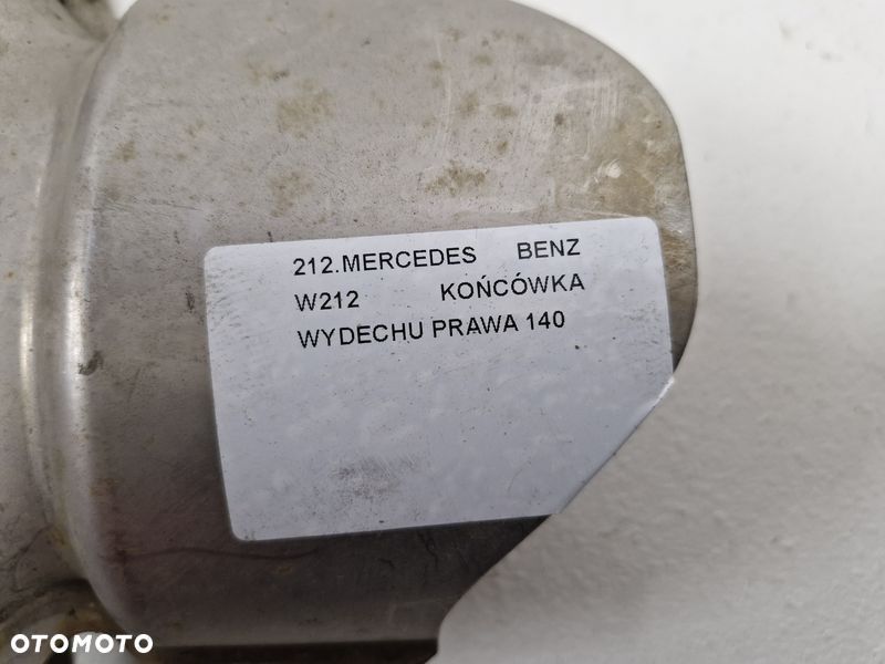 MERCEDES E-KLASA W212 KOŃCÓWKA WYDECHU PRAWA - 6