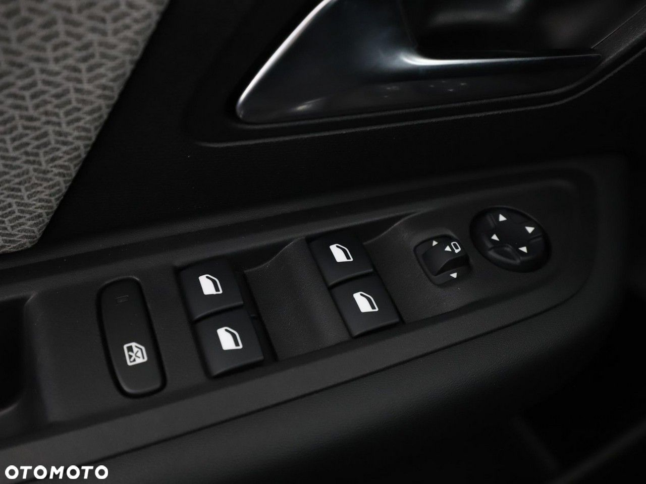 Citroën C4 1.2 PureTech Shine S&S - 36
