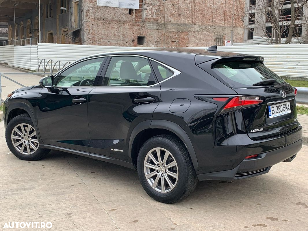 Lexus Seria NX 300h Business - 3