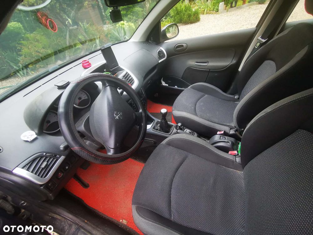 Peugeot 206 plus - 3