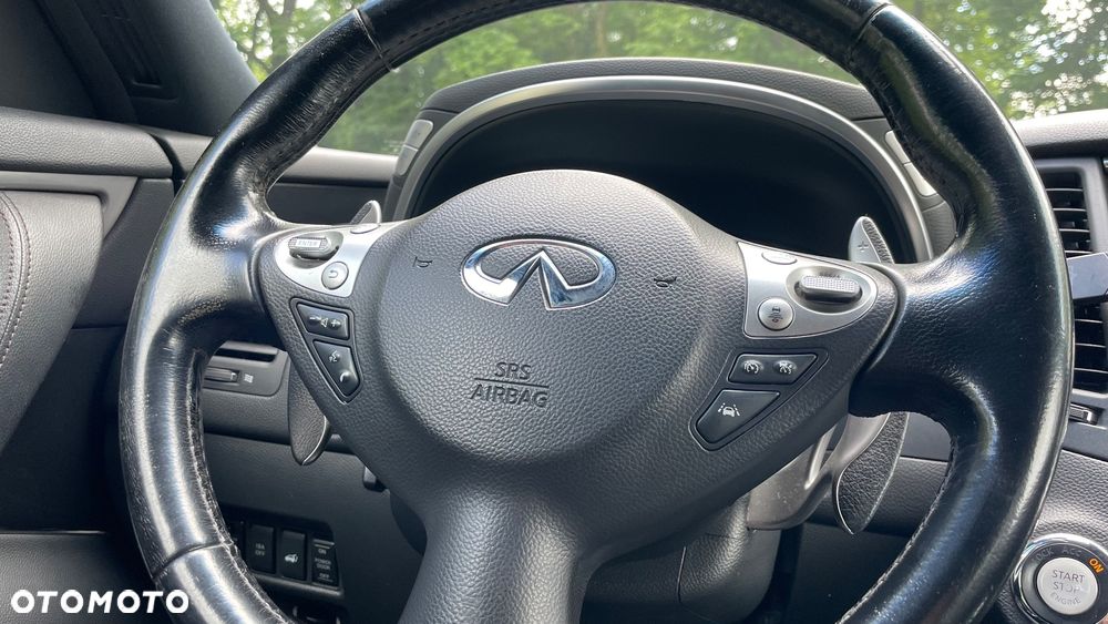 Infiniti FX FX30d GT Premium - 17