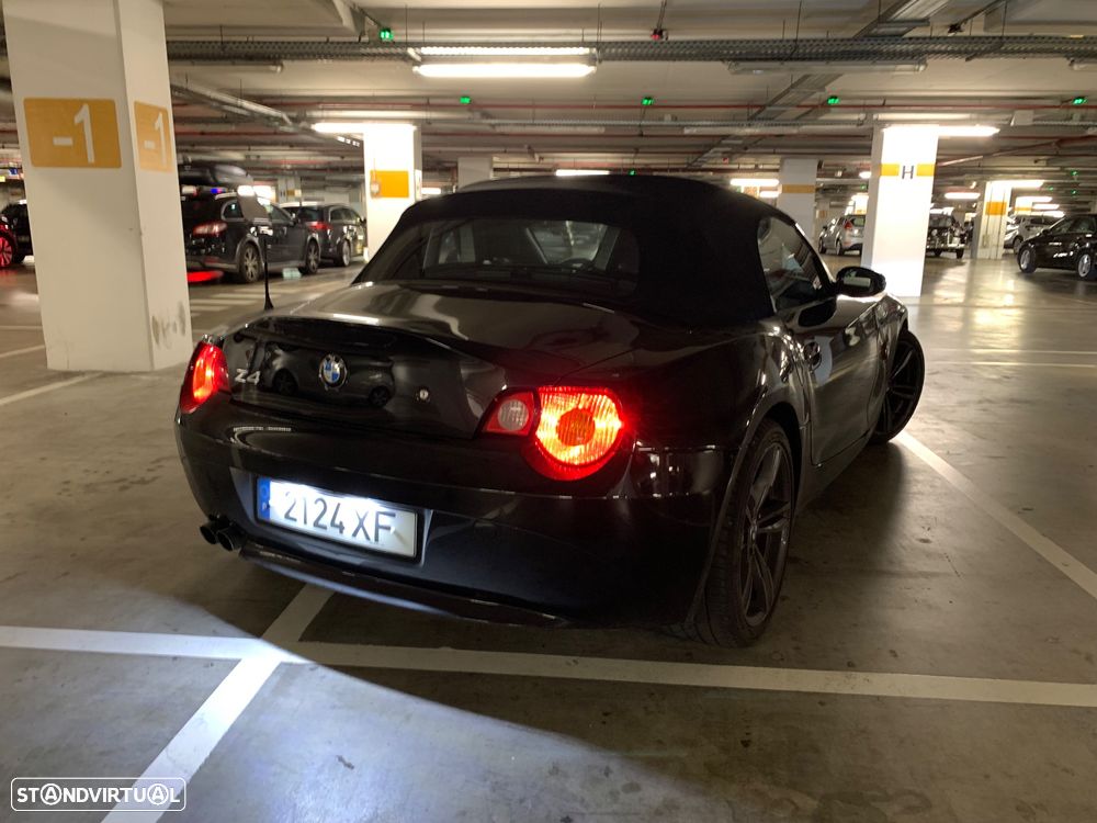 BMW Z4 2.2 - 6