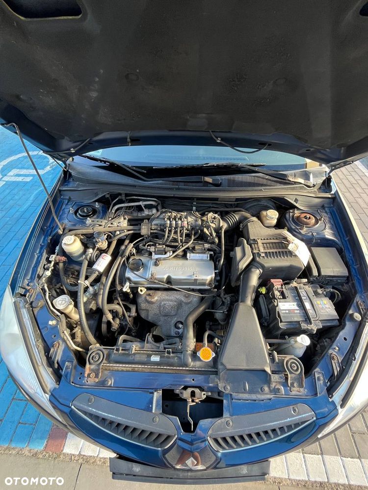 Mitsubishi Lancer 1.6 Invite - 6