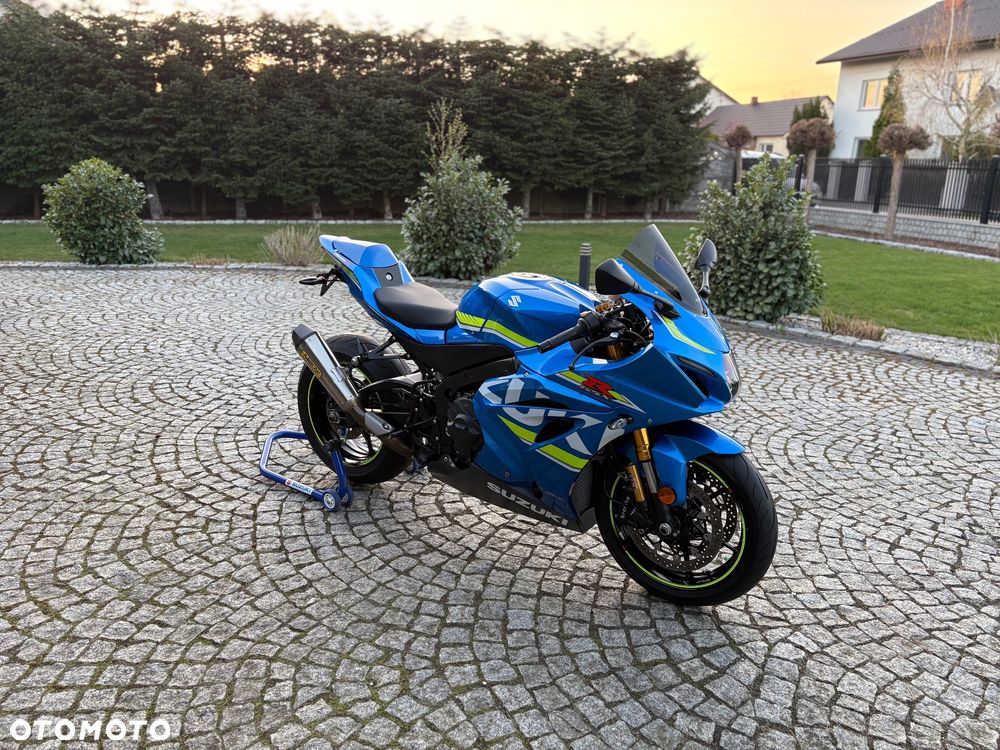 Suzuki GSX-R - 2