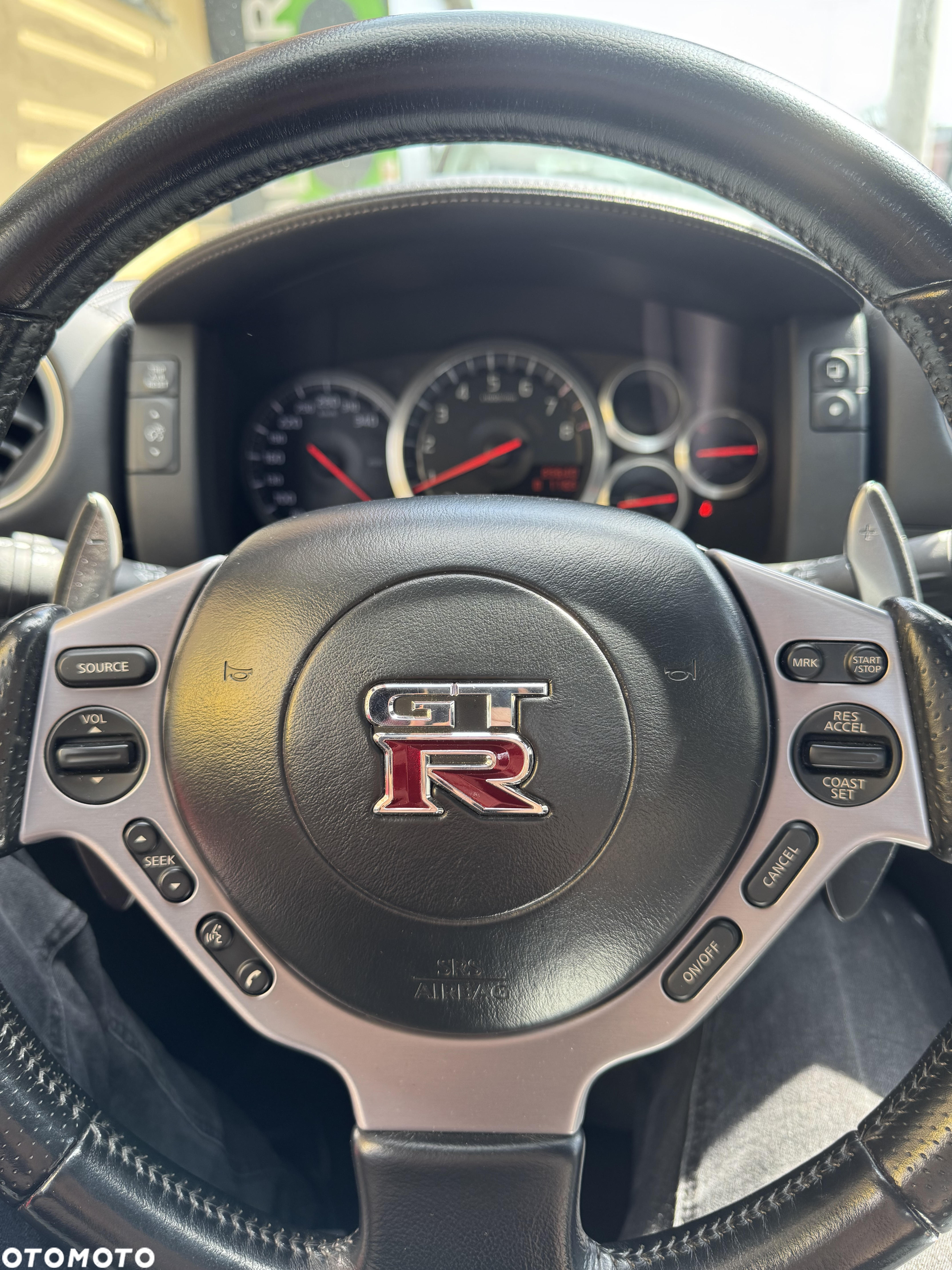Nissan GT-R Black Edition - 24