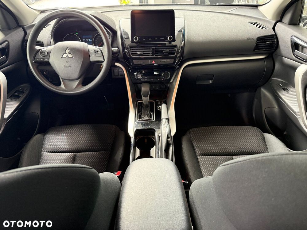 Mitsubishi Eclipse Cross - 18