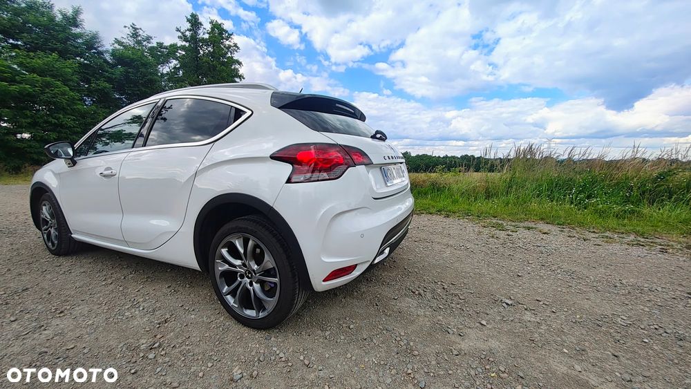 DS Automobiles DS 4 - 10
