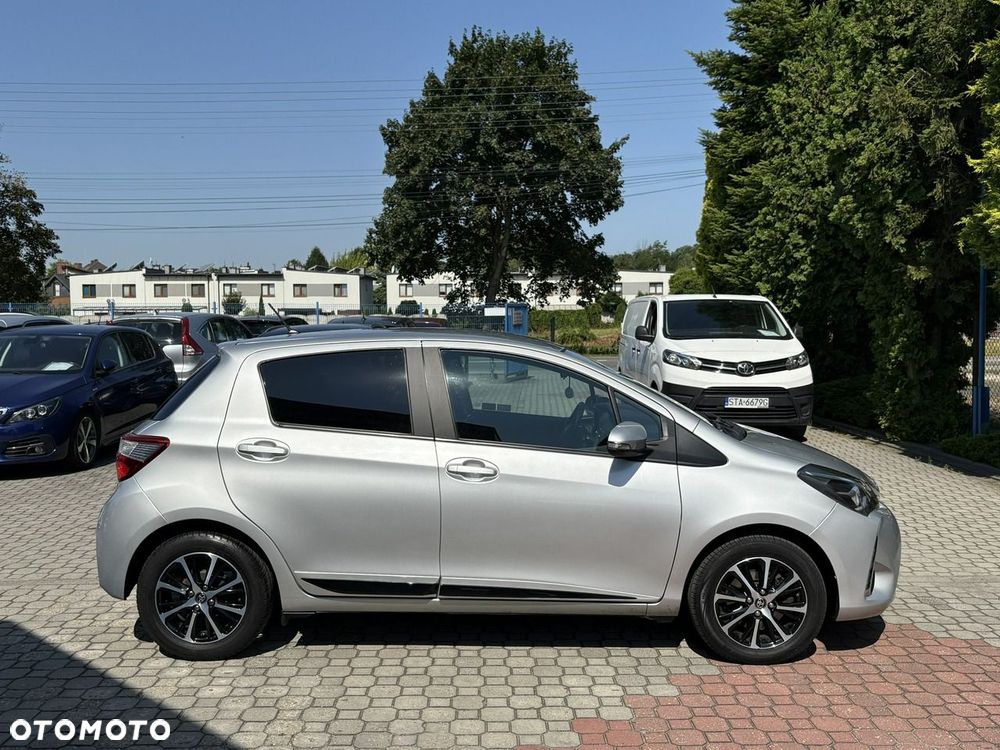 Toyota Yaris - 5