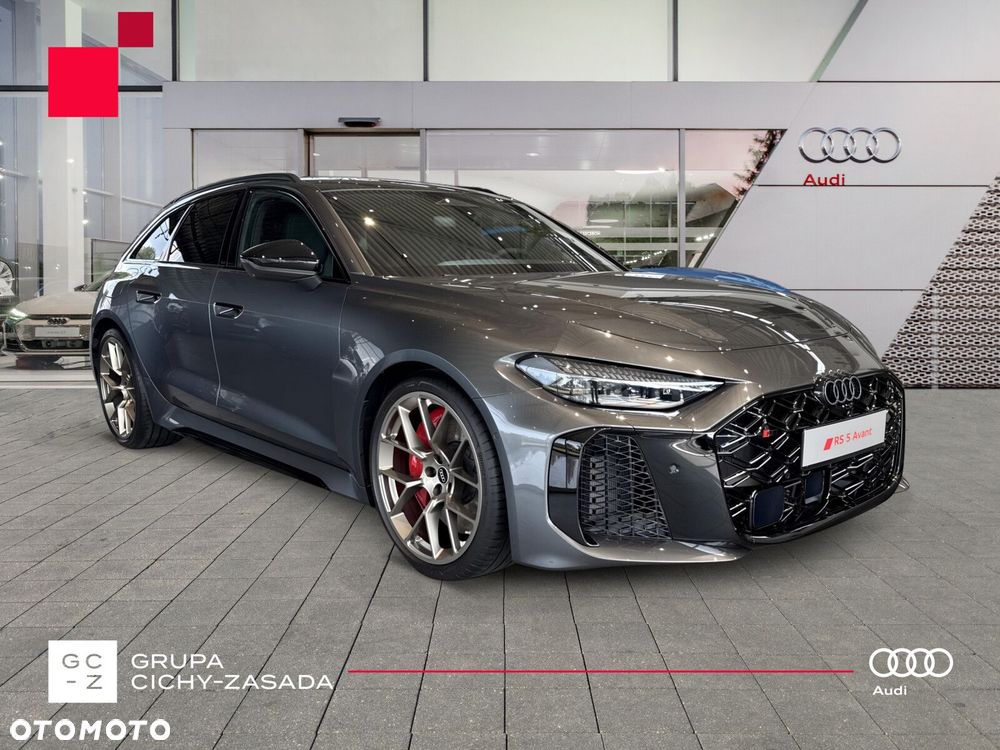 Audi RS5 Avant - 8