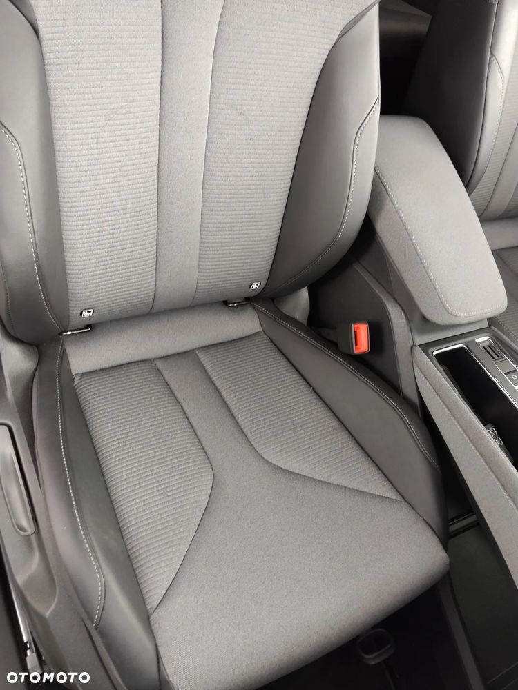 Skoda Enyaq 60 62kWh Clever - 16
