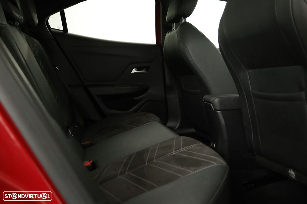 Opel Mokka 1.2 T Ultimate AT - 22