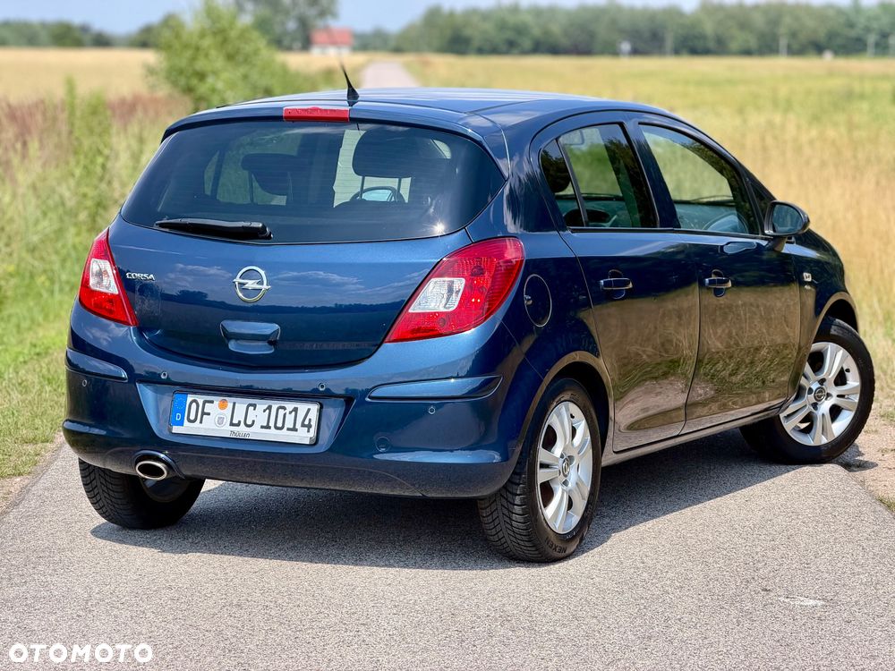 Opel Corsa 1.4 16V Satellite - 3