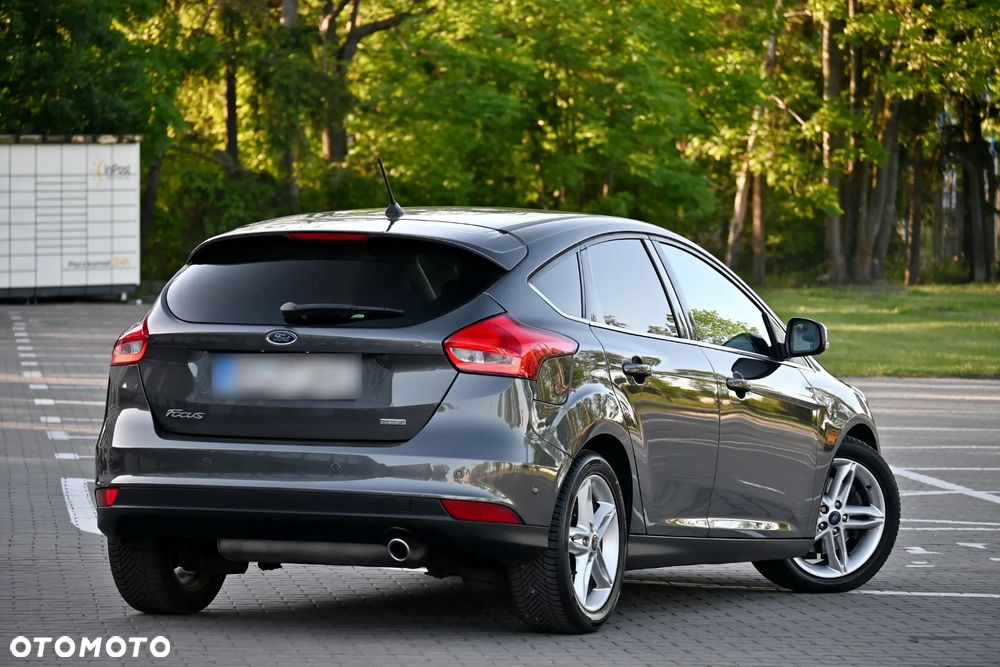 Ford Focus 1.5 EcoBoost Titanium X - 16