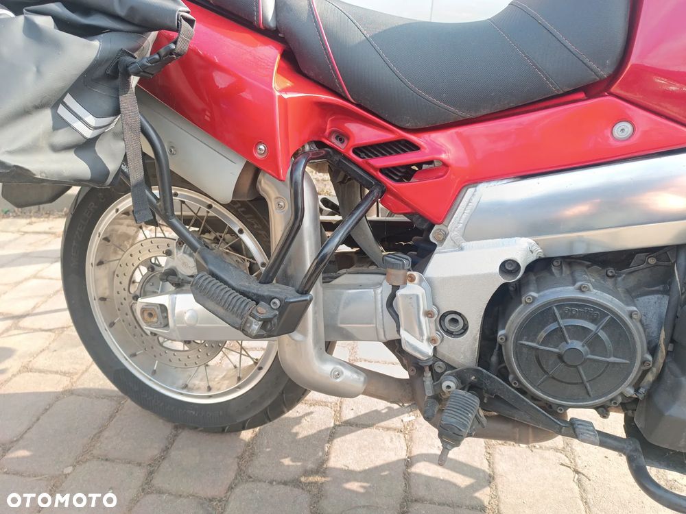 Aprilia Caponord - 9