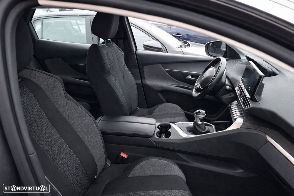 Peugeot 3008 1.2 PureTech Active - 5