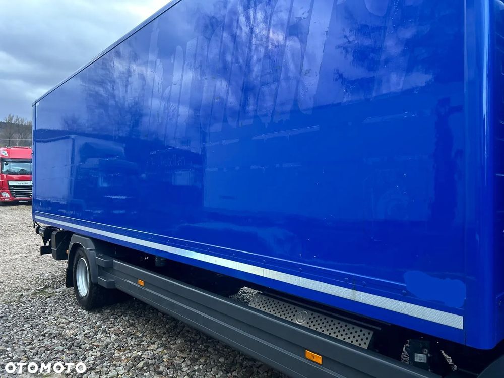 Mercedes-Benz Atego 1224 7.75m TOP1 STAN WINDA HAK z Niemiec tylko 320 000km UBRANIÓWKA czyściutki 6 cylindrów - 27