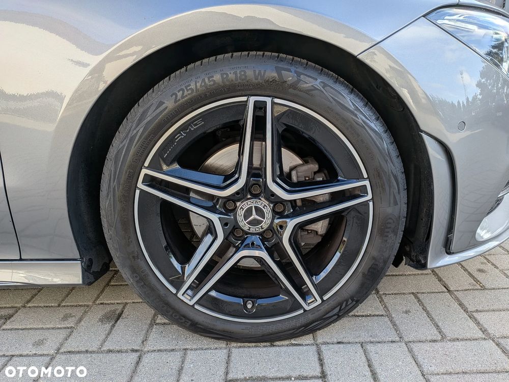 Mercedes-Benz CLA 200 d 8G-DCT AMG Line - 5