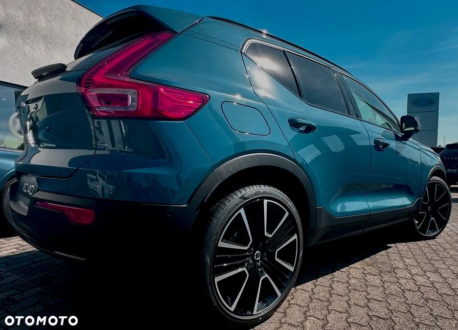 Volvo XC 40 B4 B AWD DKG Inscription - 4